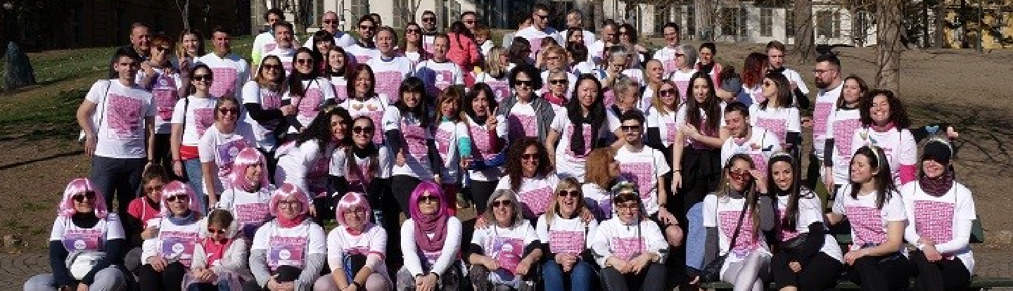 foto di gruppo della squadra Iren all'evento Just The Woman I Am